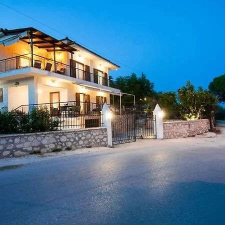 Nyaraló Stefanos Summer House *